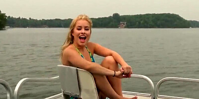 Blonde Teen Step-Sister gets a Public Creampie on a Boat