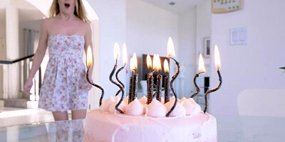 Nikole Nash spreads wide open while getting some hard cock