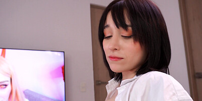 I creampie my step-sister while we watch porn together - Leela Moon 4K