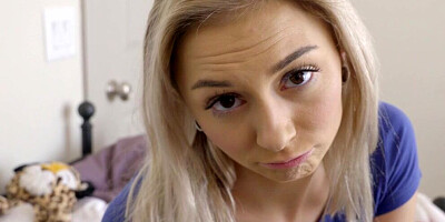 Reagan Foxx & Chloe Temple are sharing a lucky man in this 3some