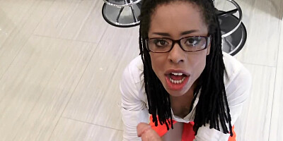 Ebony babe receives one-eyed white snake in mouth and pussy