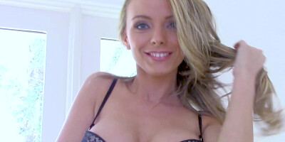 Blue-eyed MILF hypnotizes stepson to fulfill a sexual fantasy
