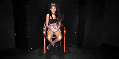 Girl tries the Gloryhole for the 1st Time and Loves it