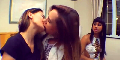 Hot Brazilian Lesbians Deep Tongue Kissing