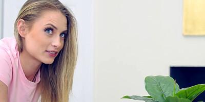 Sizing Up Our Valentines Day Dick - S26:E1