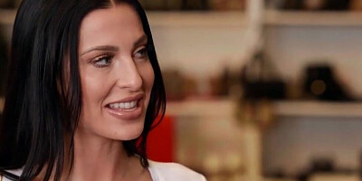 Delightful Latina babe loves stuffing her mouth with fat cocks before having hard sex