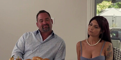 Jessie Saint, Katie Kush My Step Cousins Cum For Thanksgiving