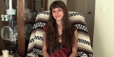 Yanks Brunette Willow Interview And Masturbation