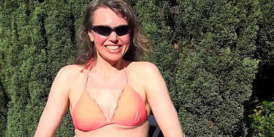 MILF Alexia Loves To Get Her Hairy Pussy Wet In The Garden