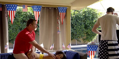 Whitney Wright & Rosalyn Sphinx are taking turns on lucky man's cock