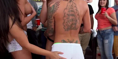 Naughty strippers are giving great show at this fraternity party