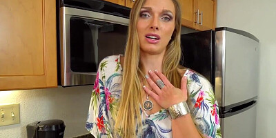 Layna Landry sucks mate's cock and gets bonked in a POV