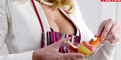 Cheating housewife Michael Fly is double penetrated by two horny neighbors