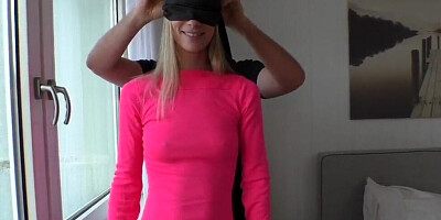 Cheating housewife is having quick shag with a horny neighbor