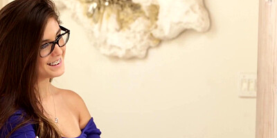 MOMMYSGIRL I Got Into A 3way With My Stepmom After Arguing With Veronica Rodriguez