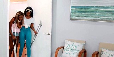 Scissoring stepsisters invite old chap's son 4 fun!