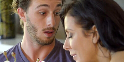 My Boyfriend Fuck my Big Boobs StepMom