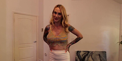 Inked blonde Sarah Jessie sucks big dick and fucks in POV video