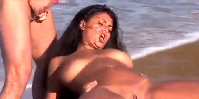 After a hard threesome, the dazzling babe ended up having a mouthful of cum