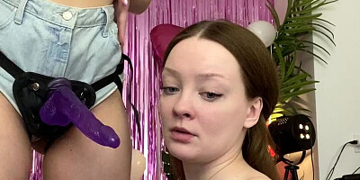Stunning college girl asked her friend to fuck her well with a strapon!