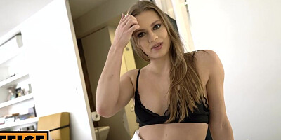 Amazing babe Mia Split is dicked-down in POV-style video