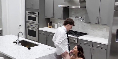 SpyFam Step mother Ava Addams fucks broken hearted step son on valentines day