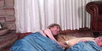 Two blonde MILFs ended up making lesbian love after a quick fight