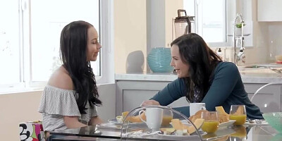 Brunette mother and stepdaughter are sharing her new boyfriend in threeway lovemaking