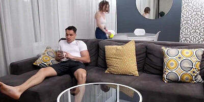 SIS PORN. Cunning guy will help stepsister in exchange for pussyfuck