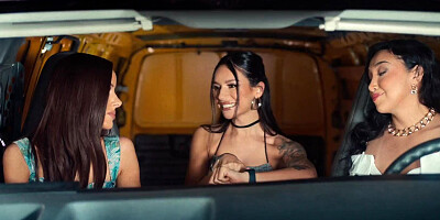 BLACKED Vanna & Little Dragon share a BBC in anal threesome