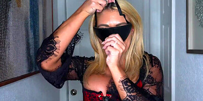 Hotwife Fucked By 2 Mysterious Men in Costumes on Halloween - Vivianne De Silva - TouchMyWife