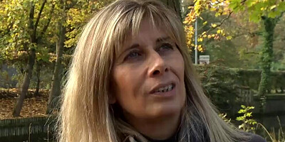 Hot mature slut Lisa having a hardcore threesome and DP