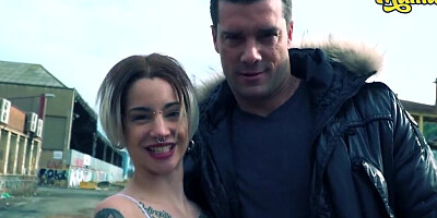 Inked minx is having outdoor sex with a guy she just met