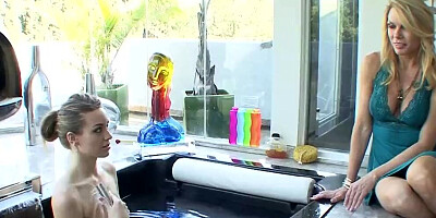 Milf Alexa Styles and a young Delilah Blue having a freaky sex. Milf Alexa Styles seducing Delilah Blue leading to freak