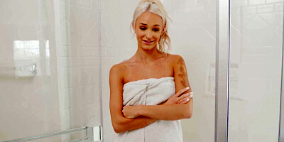 JAY'S POV - HORNY BLONDE EMMA HIX LOVES HER BIG STEP BRO'S HARD COCK