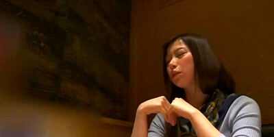 Friday Night Is The Time To Loosen Up! Tonight, I Took Home A Beautiful Married Woman, Her Husband Away From Work. -2