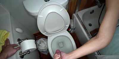 Watch My Stepmom Huge Tits Bounce While I Fuck Her - Reagan Foxx