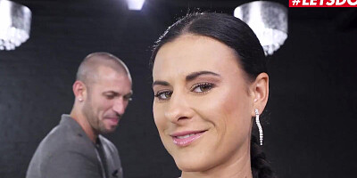 Billie Star is pinned down and analyzed by Luca Ferrero