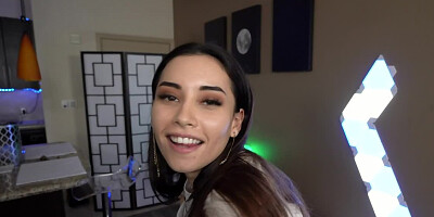 Cameraman can't believe babe gives him an unscheduled blowjob