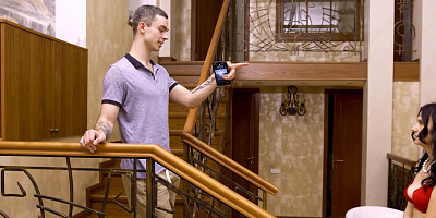 MATURE4K. Stepson has to give sexual pleasure to the mature beautys bush