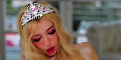 Pageant Stepmom Seduction - Kenzie Reeves