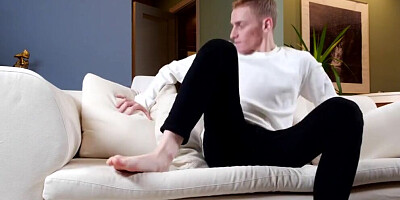 TUTOR4K. Guy gently makes it with teacher who turns out to be BDSM lover