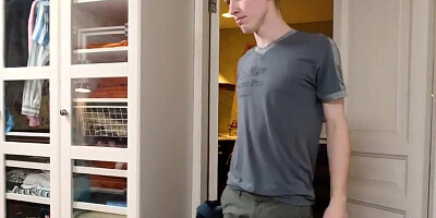 SIS PORN. Blindfolded teen doesnt know that has sex with stepbrother