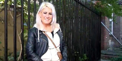 Kinky MILF flashes pussy outside and plays with that wet cherry