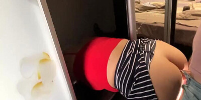 Homemade anal sex when on milf tight skirt