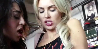 Teen, MILF and mature lady are having some lesbian fun