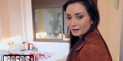 MOFOS - Blonde Skinny Teen Rebecca Volpetti wants Anal