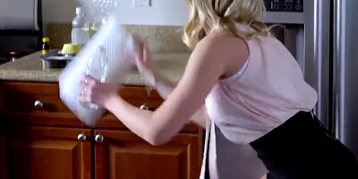 Jessa Rhodes and Lucy Doll are sharing Damon Dice's big dick