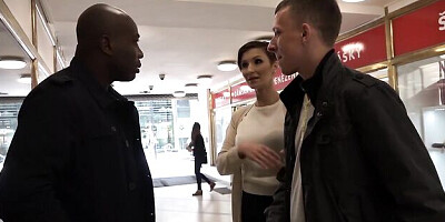 Funny Gabrielle Gucci at interracial scene