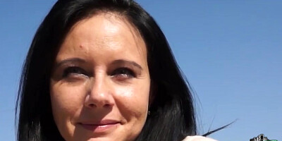 Milf Enza gets offered a quick blowjob by a total stranger and gets paid